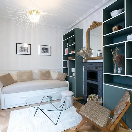 Lovely Near By Eiffel Tower - V90 Appartamento *