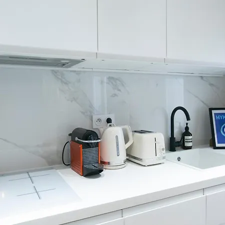 Lovely Near By Eiffel Tower - V90 * Párizs