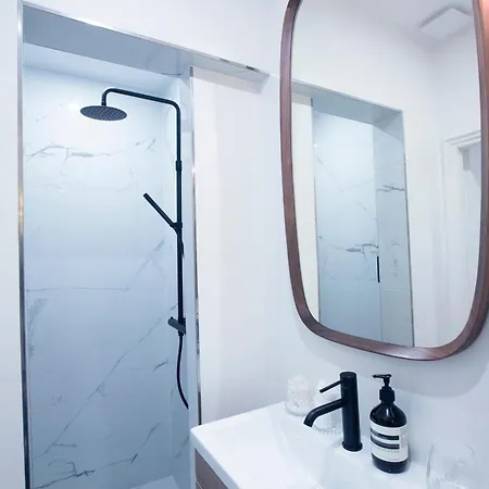Lovely Near By Eiffel Tower - V90 Apartament Paryż