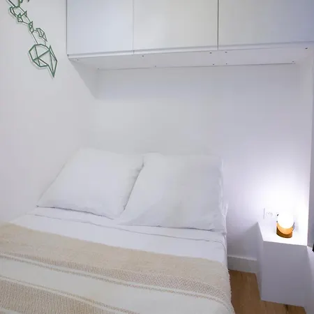 Lovely Near By Eiffel Tower - V90 Apartman Párizs